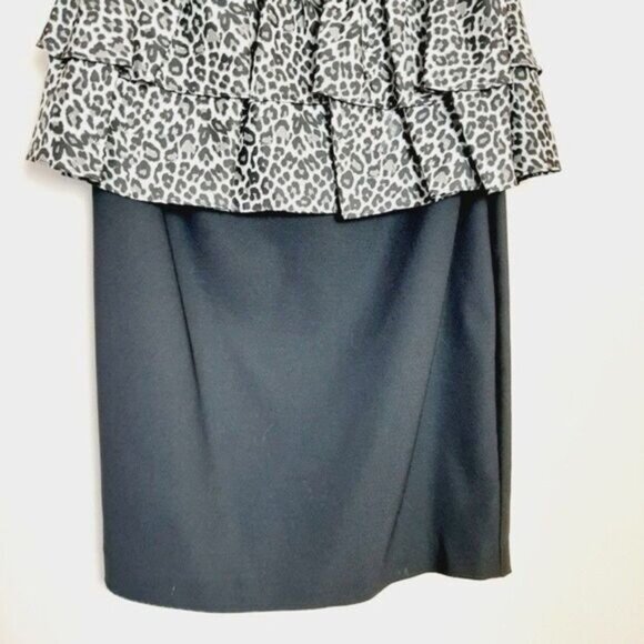 BETSEY JOHNSON / 100% Silk Strapless Cheetah Peplum Fitted Dress Sz 2 - Picture 5 of 16